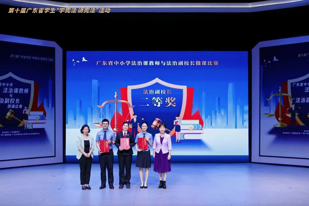 e88cad1bb0f4482c8719c4ff8d44591e~tplv-tt-origin-web_gif.jpeg