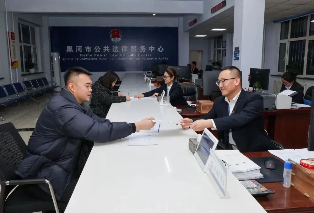 c7d57030b35e4d138ecd7616b4b05533~tplv-tt-origin-web_gif.jpeg c7d57030b35e4d138ecd7616b4b05533~tplv-tt-origin-web_gif.jpeg