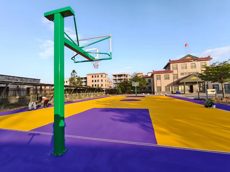 篮球场改造后.jpg